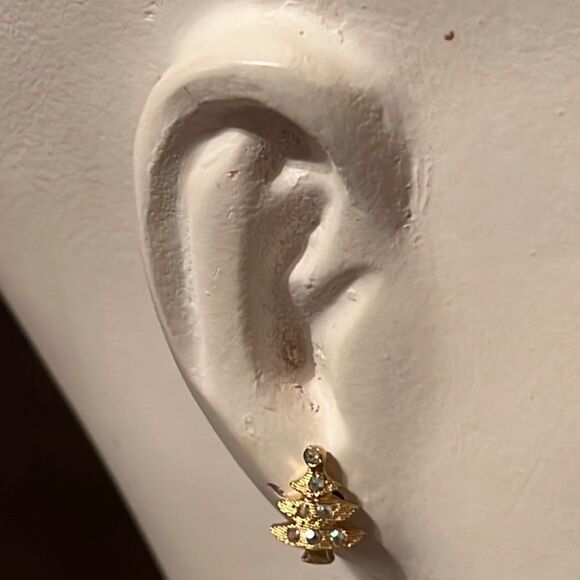 Bundle Sale 3 for $15 | Vintage Gold Tone Christmas Tree With Sparkle Earrings - Picture 3 of 9